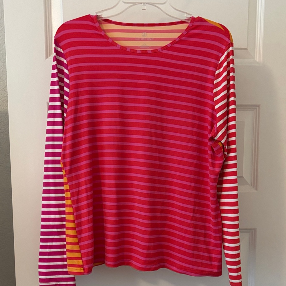 Lands' End pink multi colored rash guard SZ large long sleeve vacation vacay